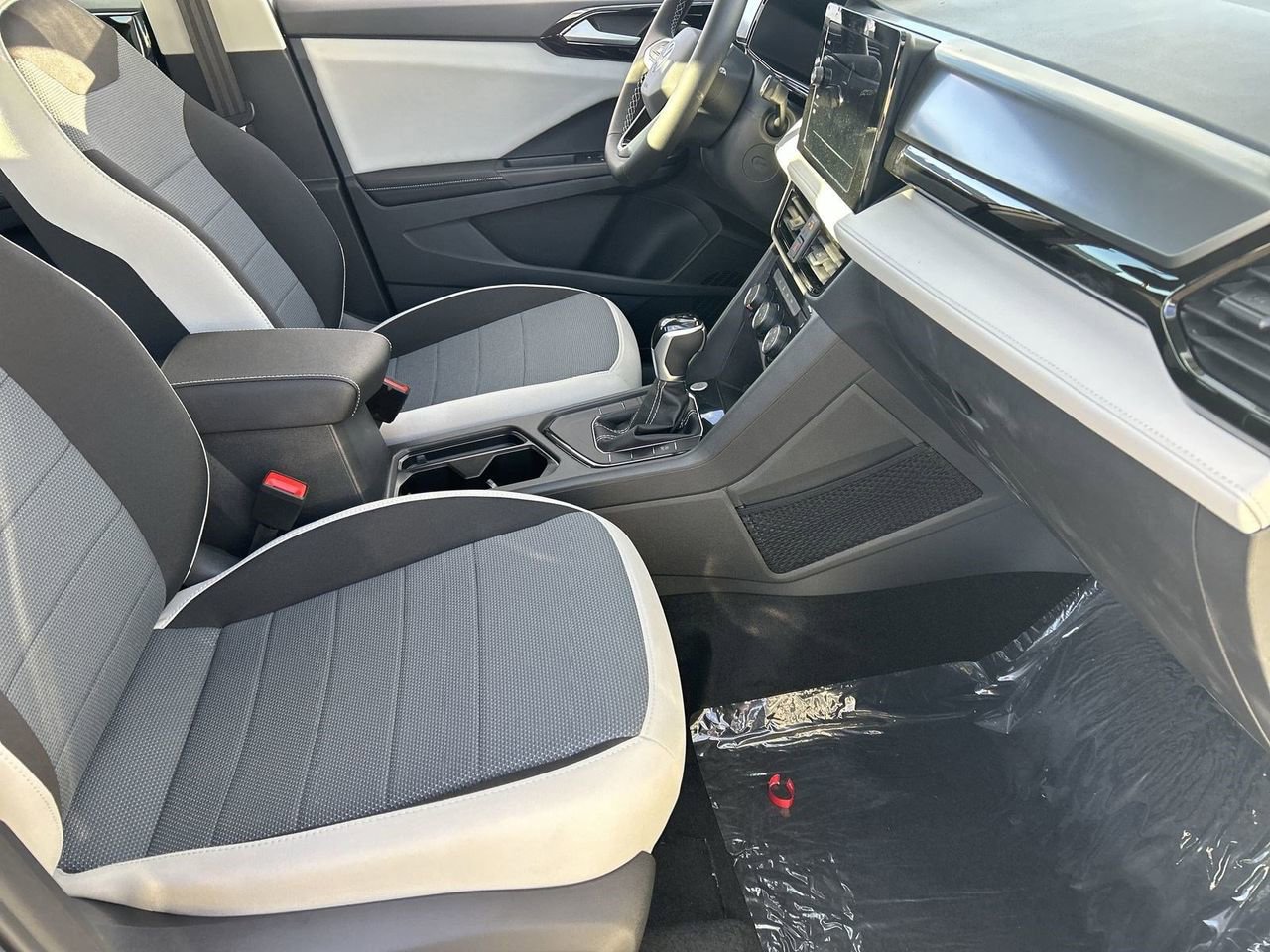 New 2026 Volkswagen Taos S FWD image 8