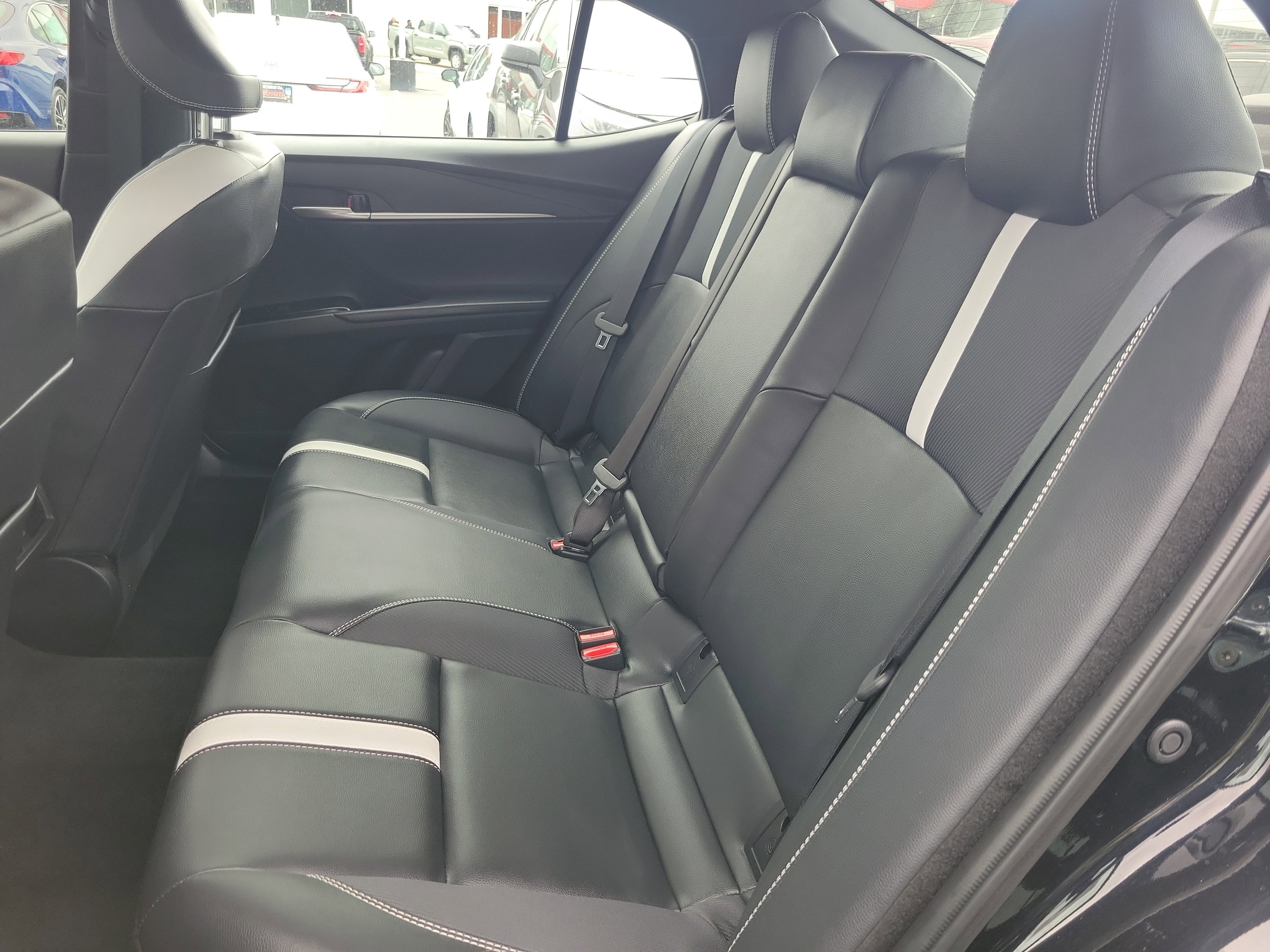 Certified 2025 Toyota Camry SE image 6