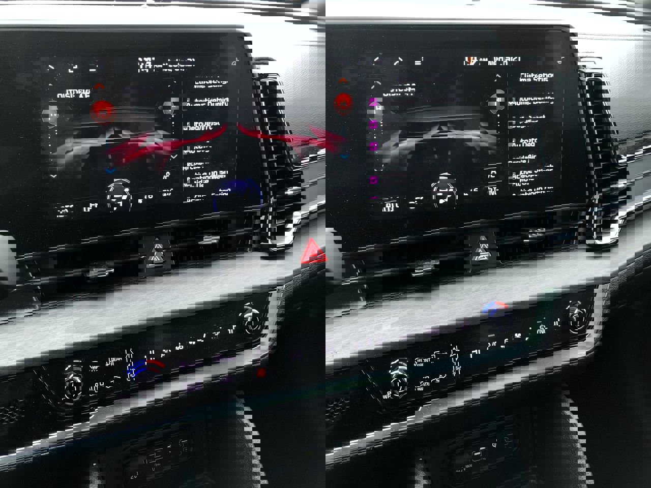 Used 2023 Kia Sportage X-Line w/ X-Line Premium Package image 23