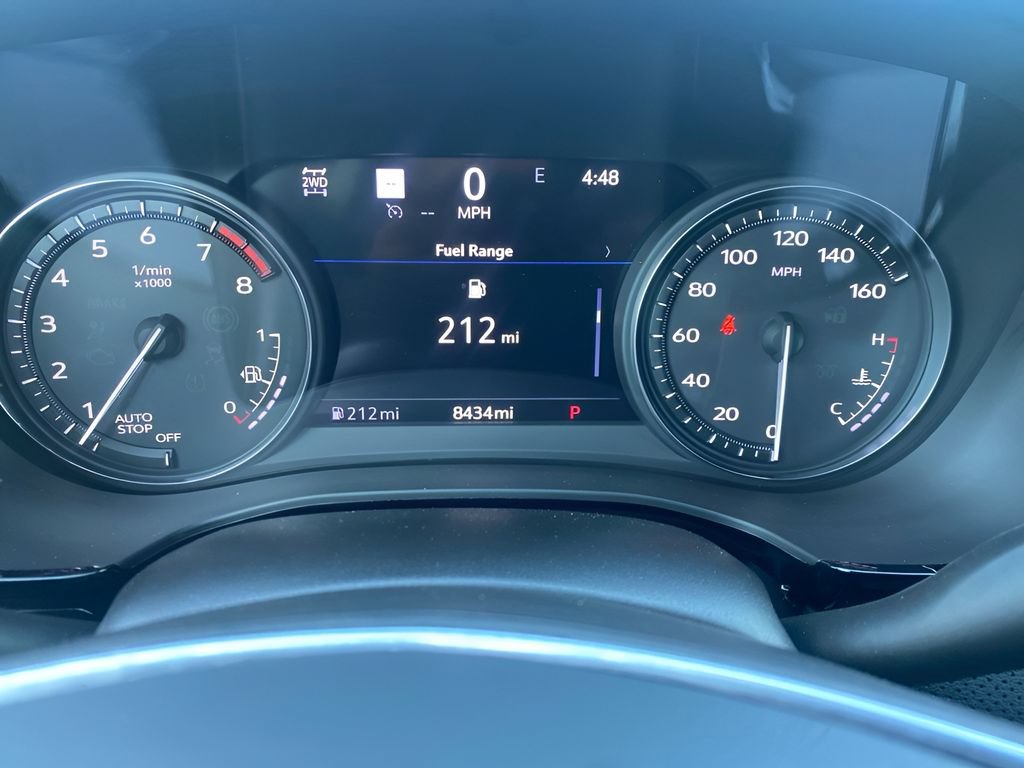 Used 2025 Cadillac XT5 Premium Luxury w/ Technology Package AWD/4WD image 21