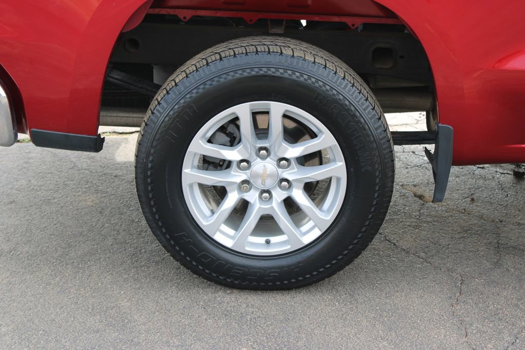 Used 2021 Chevrolet Silverado 1500 LT w/ Z71 Off-Road Package image 16