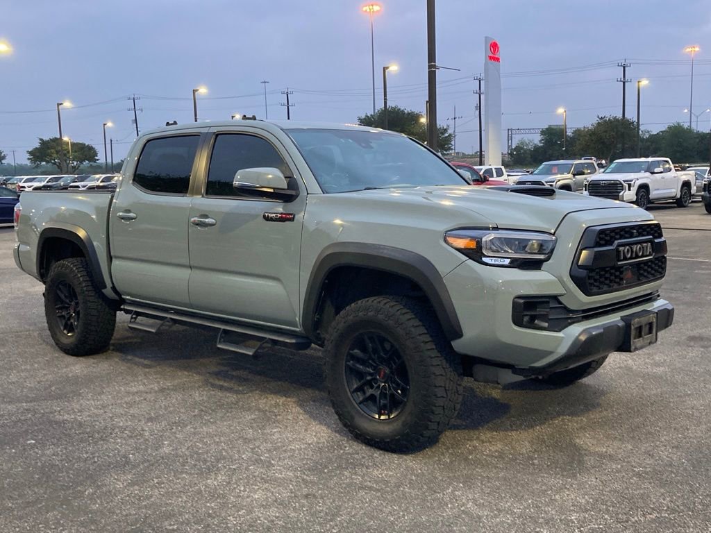 Used 2021 Toyota Tacoma TRD Pro AWD/4WD image 3