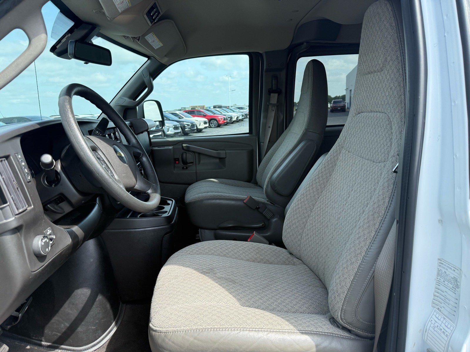 Used 2023 Chevrolet Express 3500 LT w/ LT Preferred Equipment Group RWD image 10