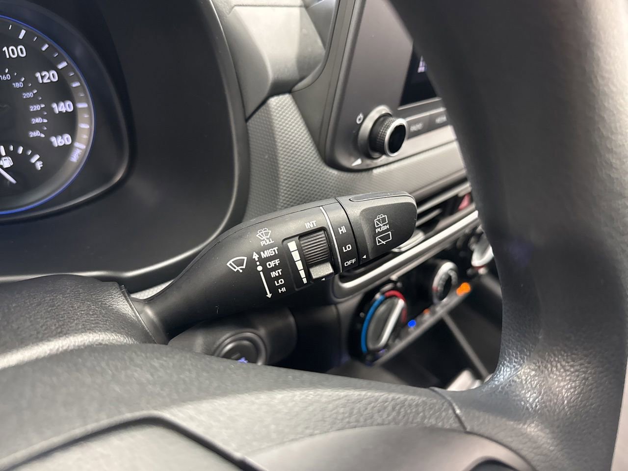 Used 2023 Hyundai Kona SEL w/ Cargo Package AWD/4WD image 21