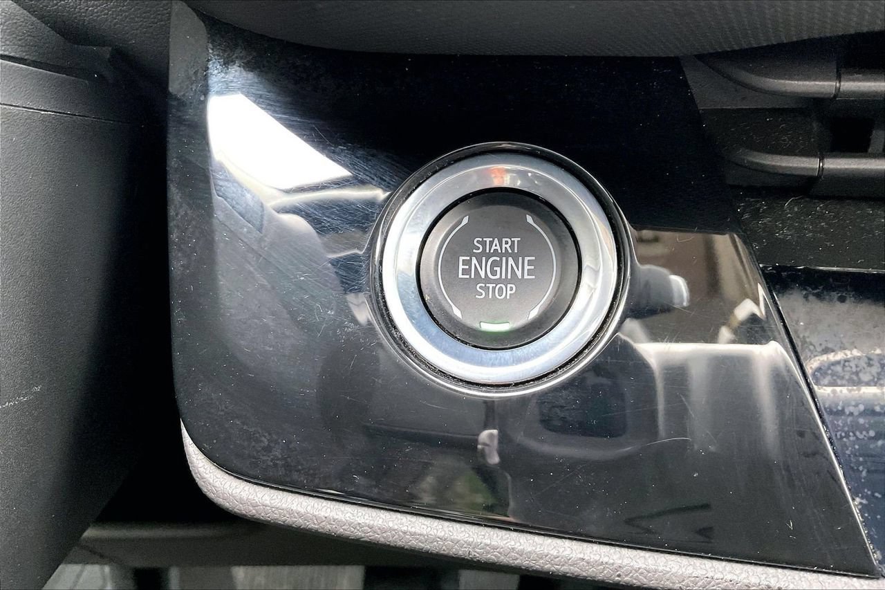 Used 2024 Buick Envision Preferred AWD/4WD image 27
