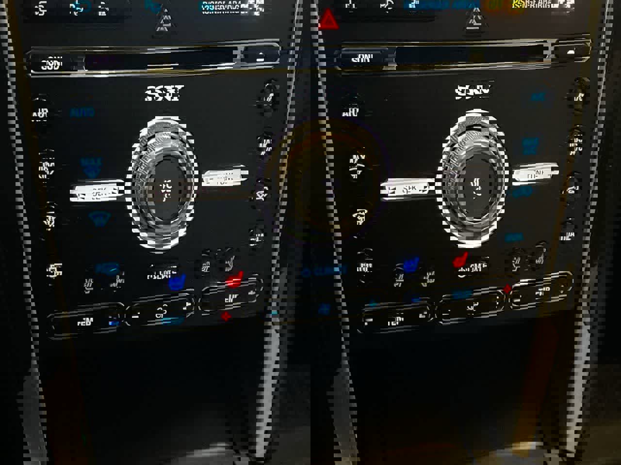 Used 2018 Ford Explorer Platinum image 19