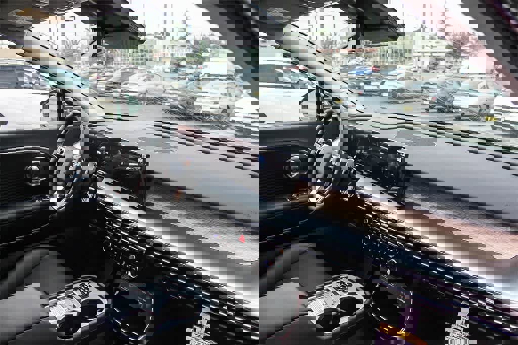 New 2026 Hyundai Ioniq 9 SEL image 18