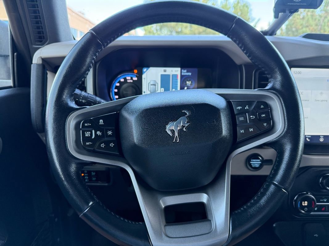 Used 2023 Ford Bronco Wildtrak image 37