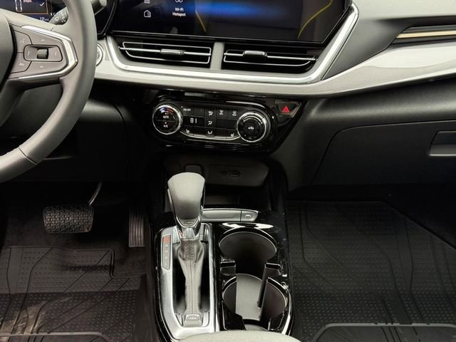 New 2026 Chevrolet Trax ACTIV w/ Sunroof Package FWD image 10