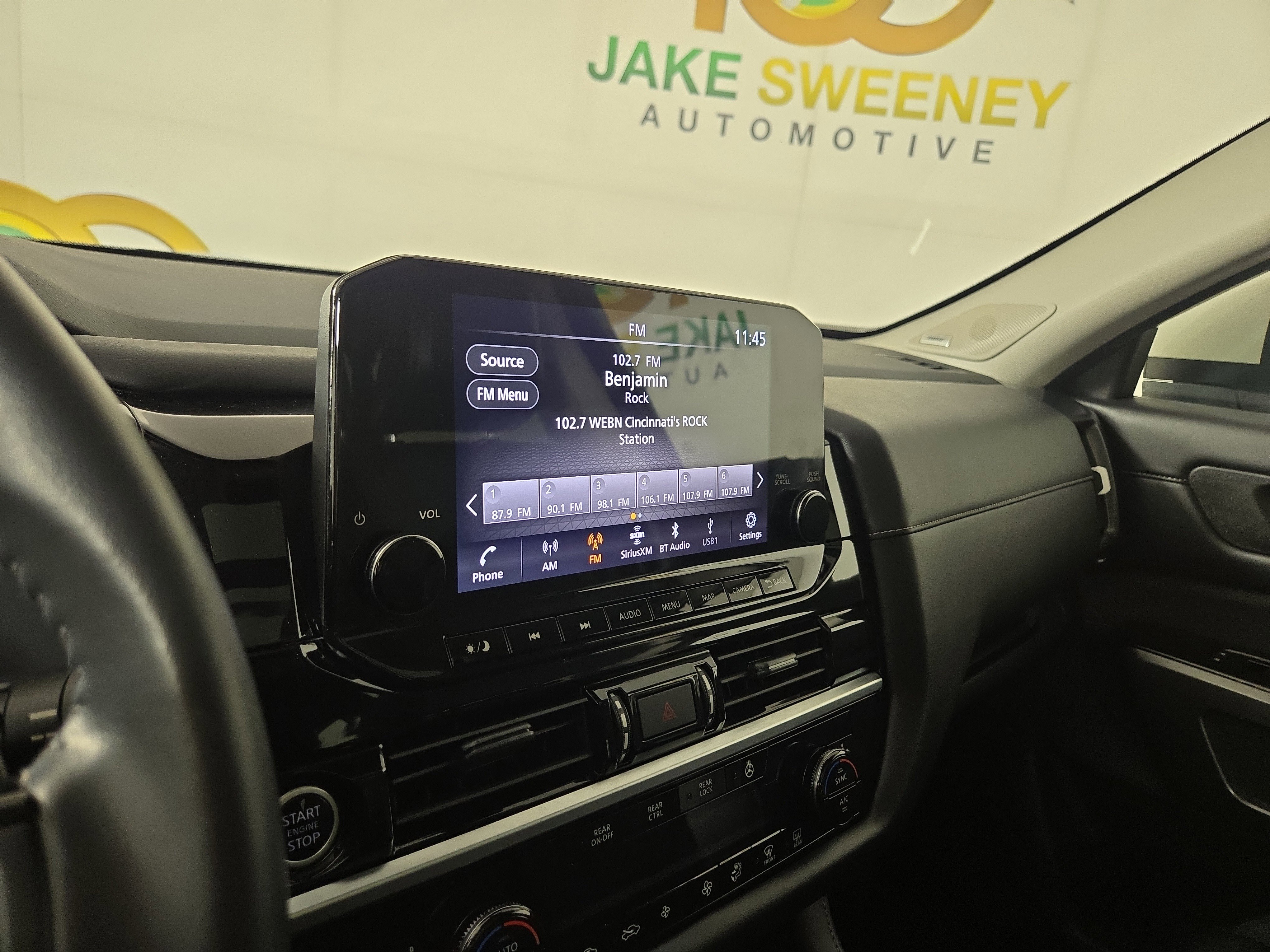 Used 2024 Nissan Pathfinder SL w/ SL Premium Package image 20