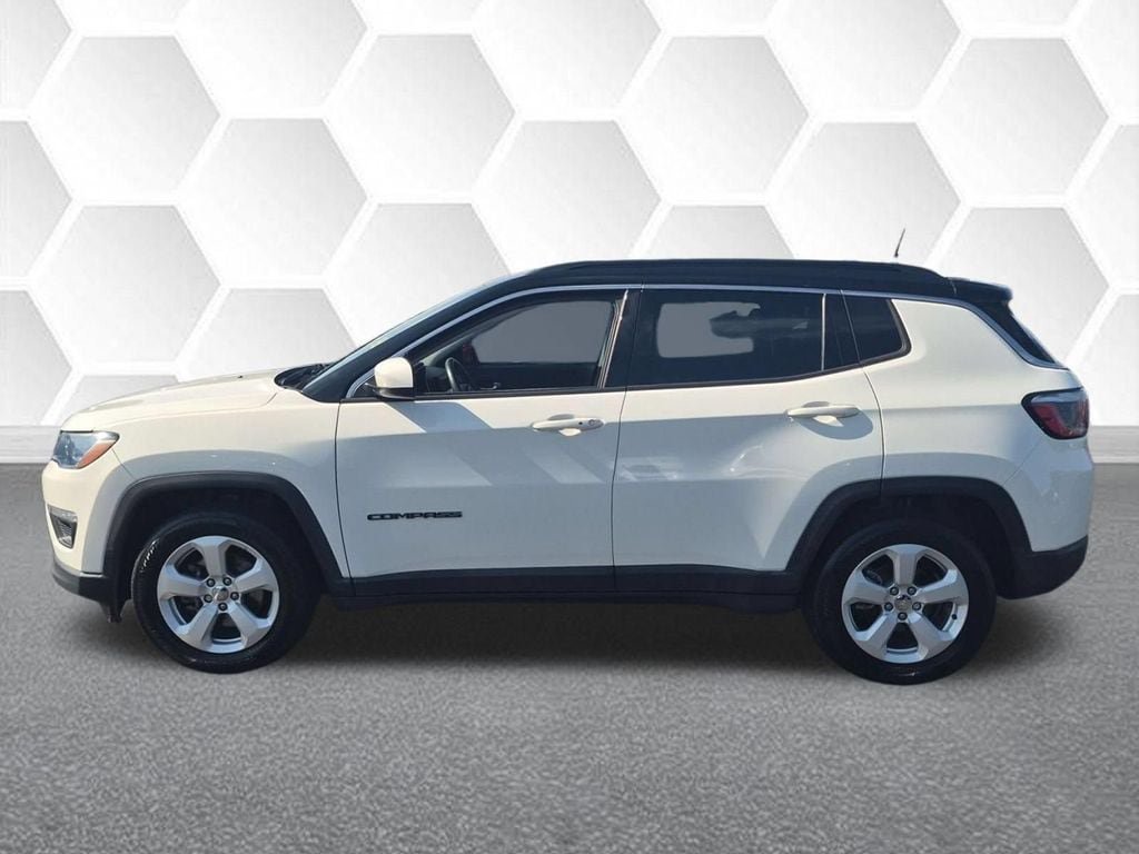 Used 2018 Jeep Compass Latitude w/ Popular Equipment Group FWD image 6