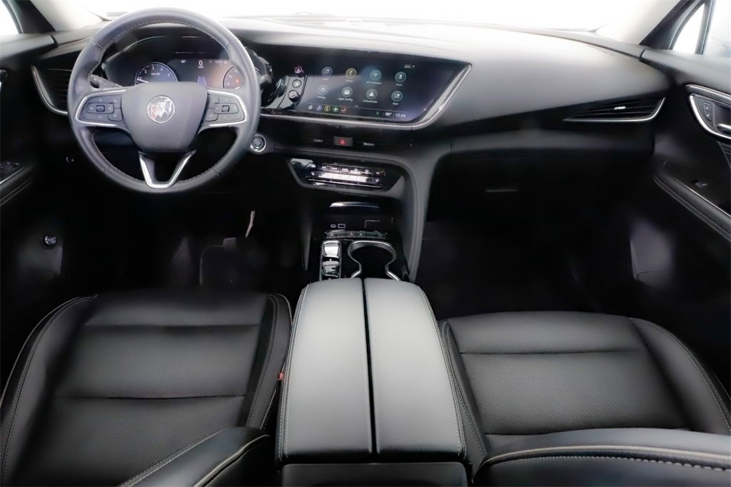 Used 2023 Buick Envision Essence image 27