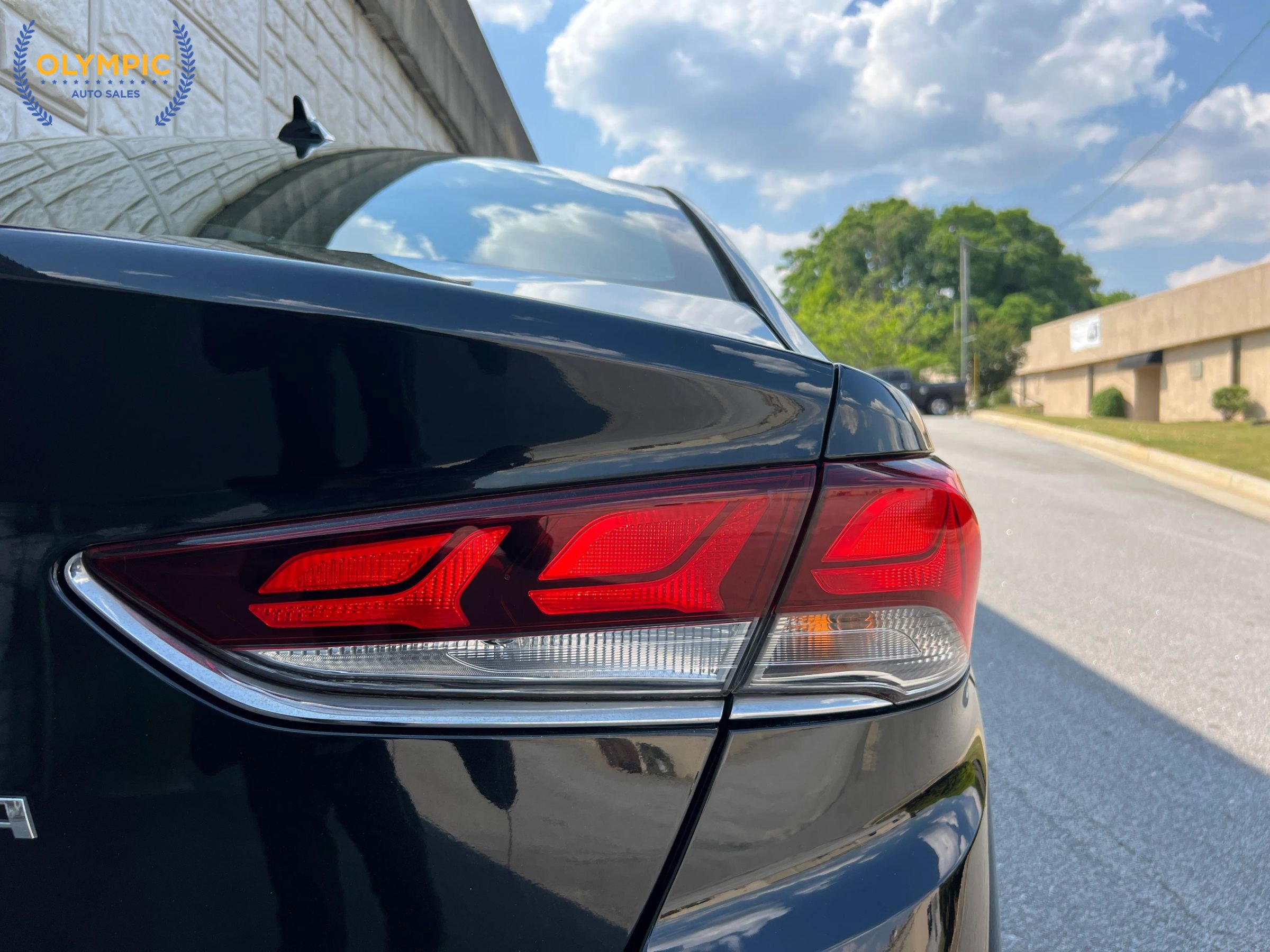 Used 2018 Hyundai Sonata Sport FWD image 17