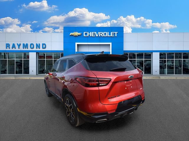 Used 2023 Chevrolet Blazer RS w/ Driver Confidence II Package AWD/4WD image 5
