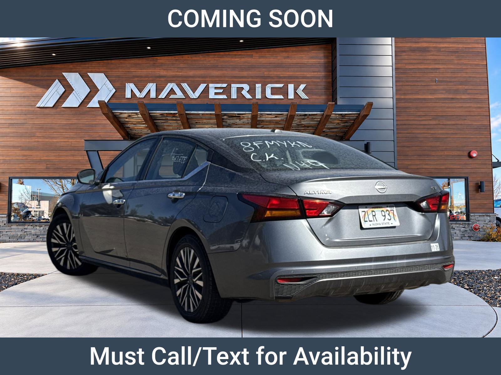 Used 2024 Nissan Altima 2.5 SV FWD image 4