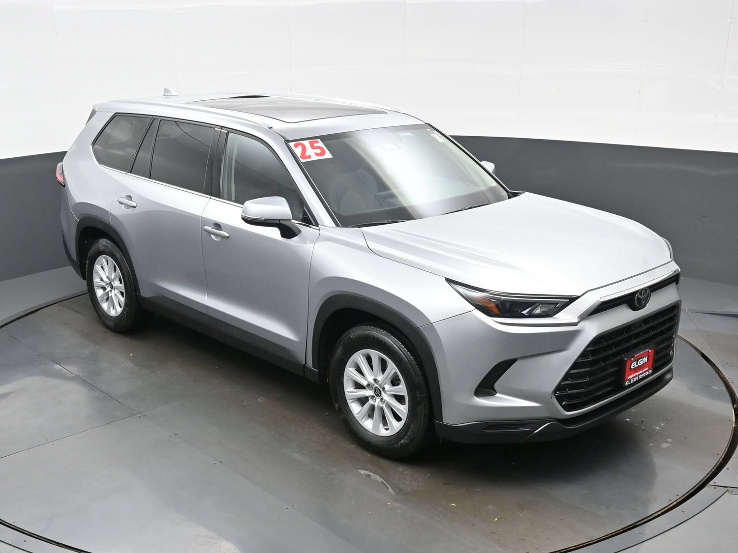 Used 2025 Toyota Grand Highlander FWD image 37