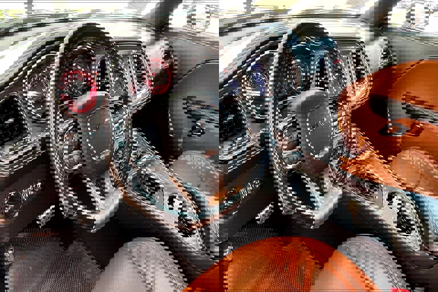 Used 2023 Dodge Challenger SRT Hellcat image 6