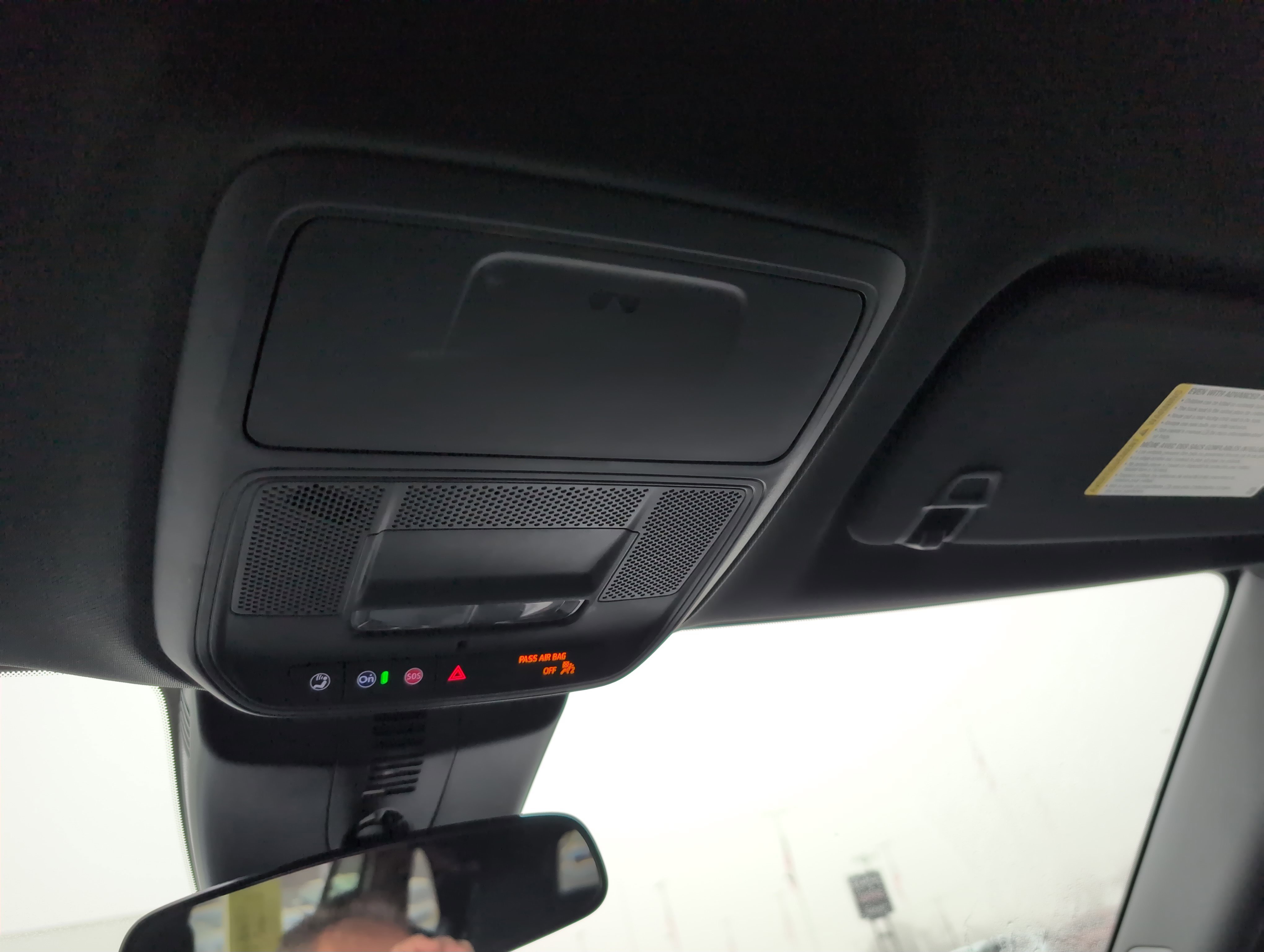 Used 2025 GMC Acadia Elevation image 26