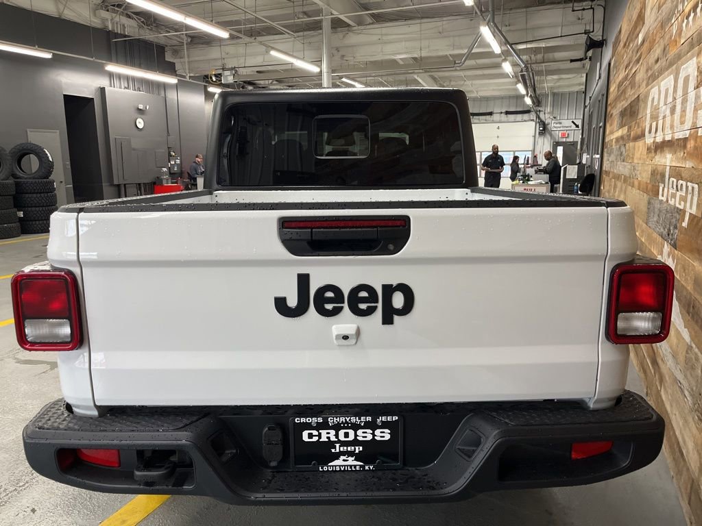 New 2026 Jeep Gladiator Sport AWD/4WD image 23