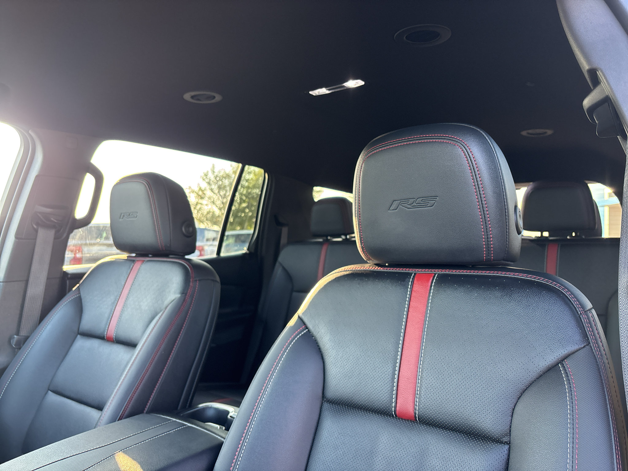 Used 2026 Chevrolet Traverse RS w/ LPO, Floor Liner Package FWD image 15