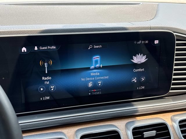 Used 2021 Mercedes-Benz GLS 580 4MATIC image 34