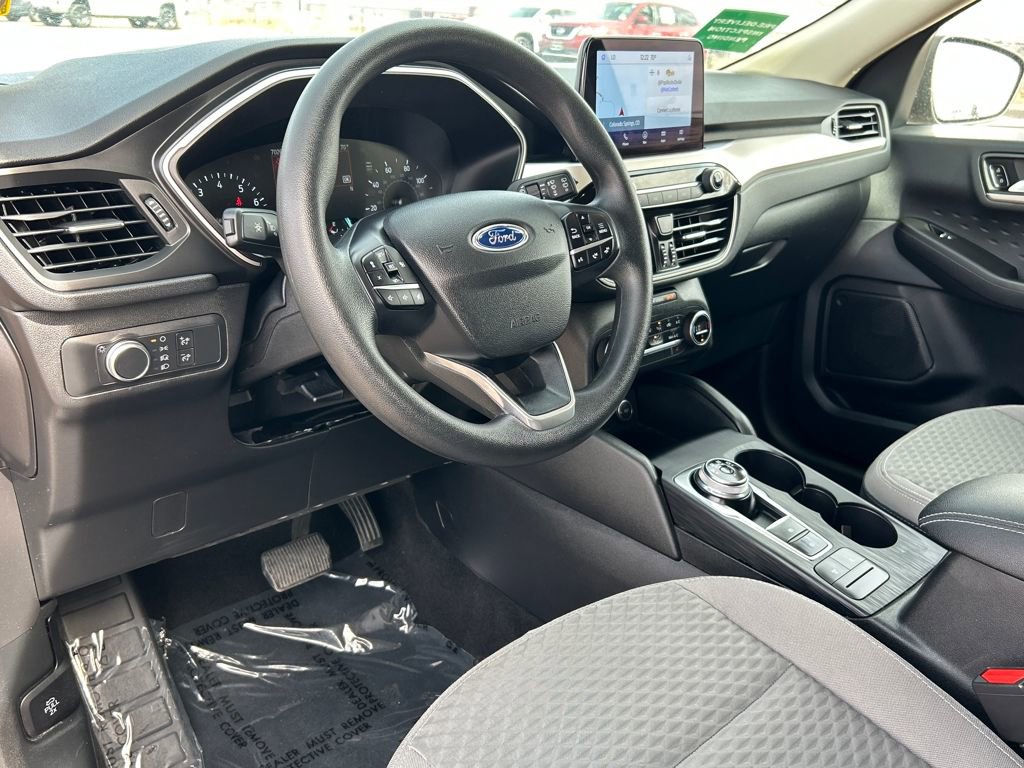 Used 2020 Ford Escape SE image 7