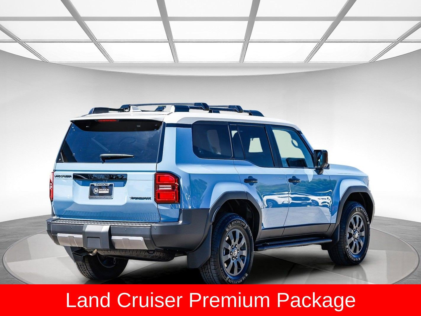 Used 2026 Toyota Land Cruiser w/ Premium Package AWD/4WD image 5