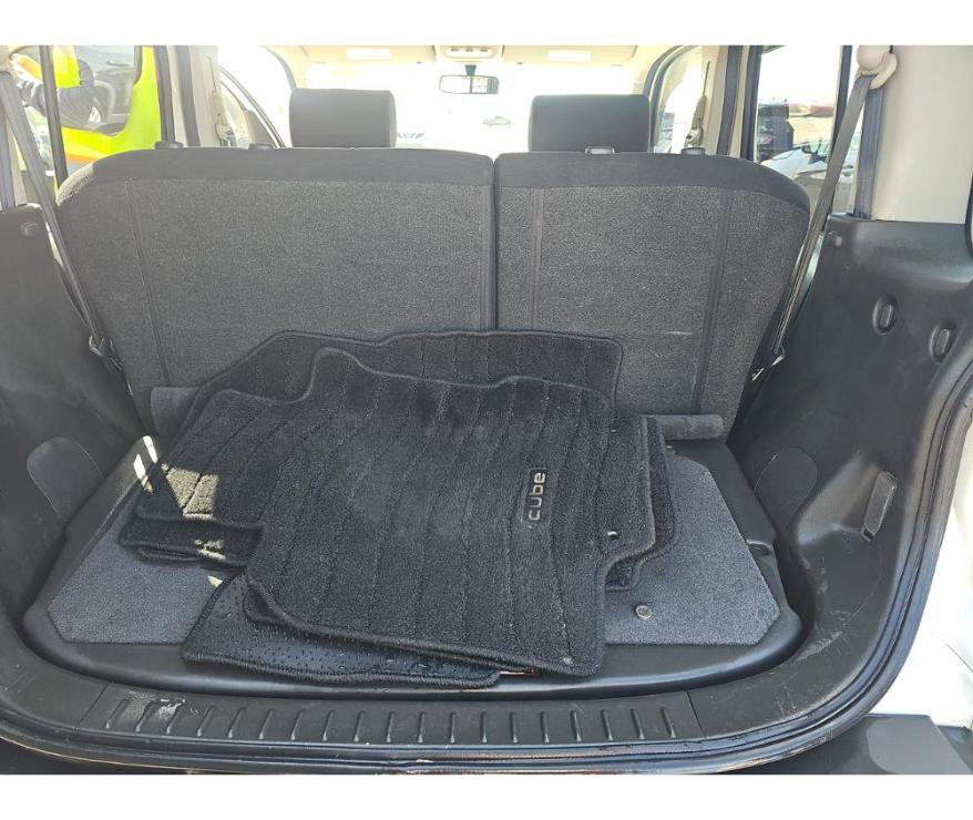 Used 2011 Nissan Cube 1.8 S w/ Interior Designer Pkg image 13