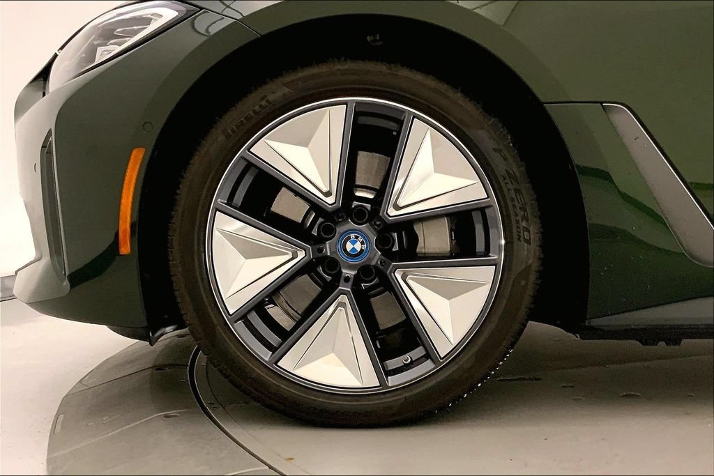 Certified 2023 BMW i4 eDrive35 RWD image 8