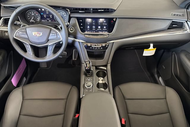 New 2026 Cadillac XT5 Sportv w/ LPO, Floor Liner Package AWD/4WD image 13