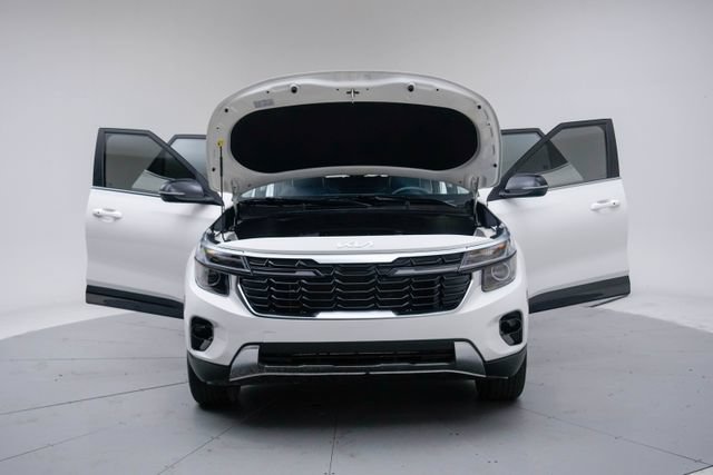 Used 2024 Kia Seltos S FWD image 17