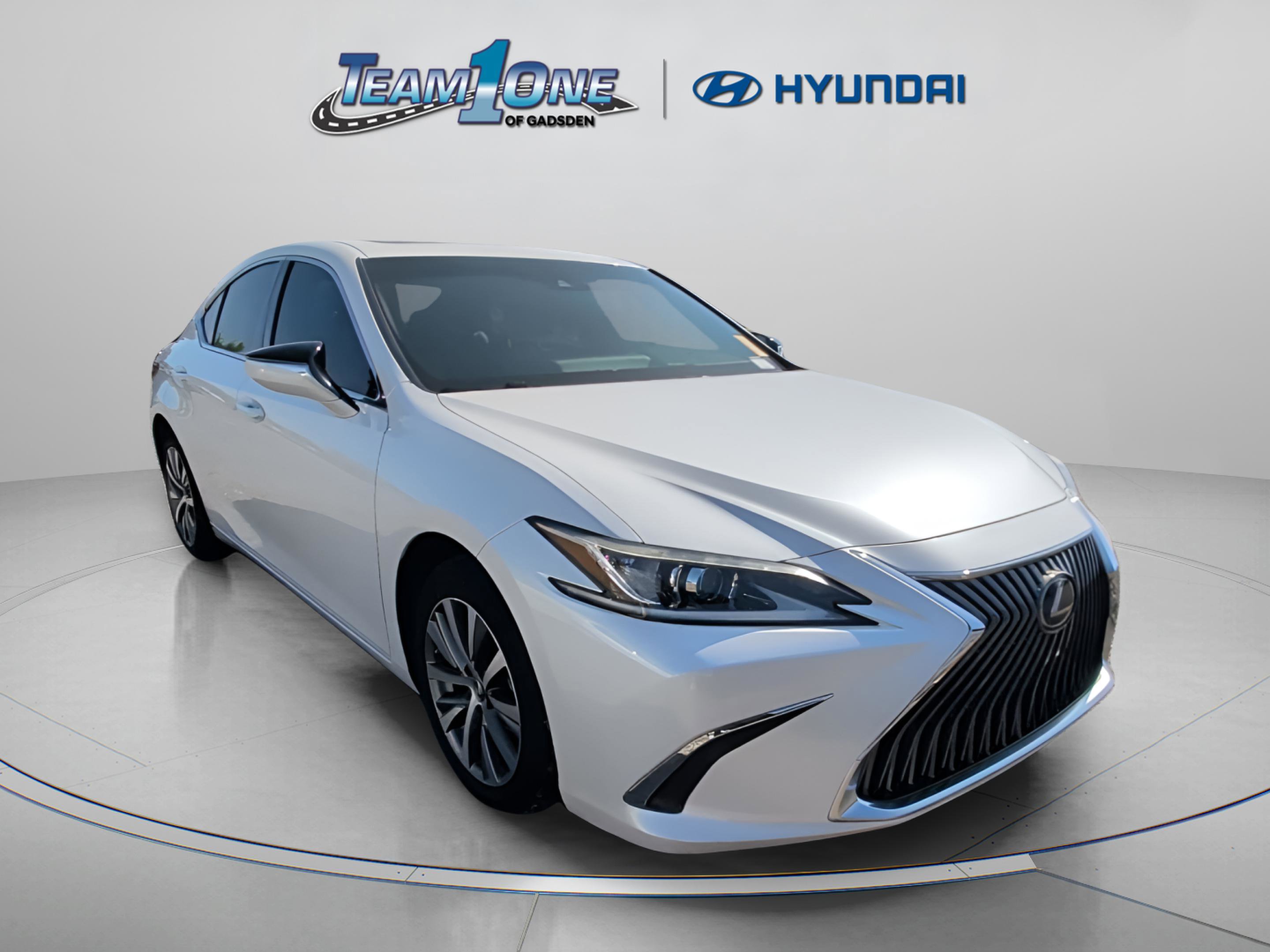 Used 2019 Lexus ES 350 w/ Accessory Package 2 image 1
