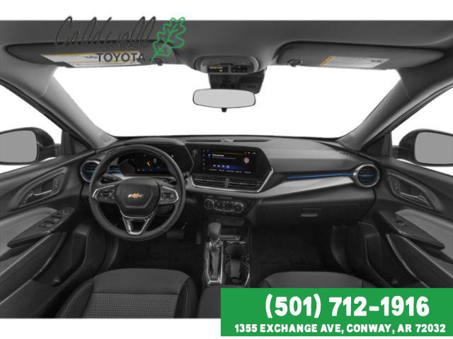 Used 2024 Chevrolet Trax LT w/ Driver Confidence Package FWD image 41