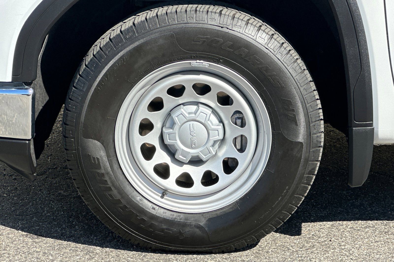 Certified 2022 GMC Sierra 1500 Pro w/ Pro Value Package image 34