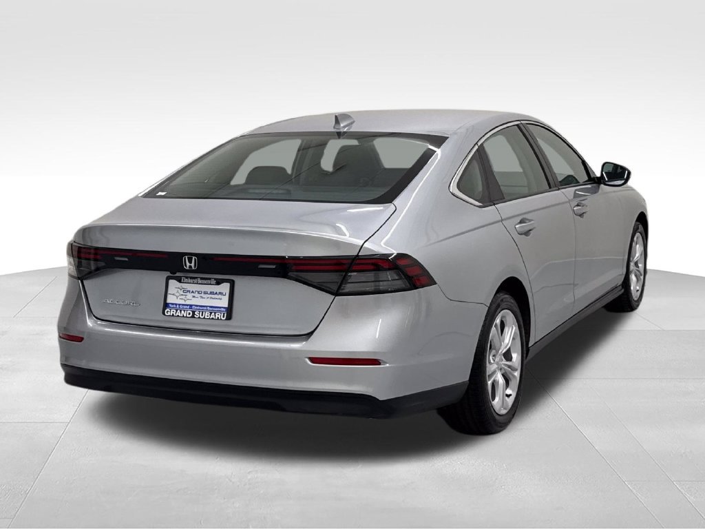 Used 2025 Honda Accord LX image 6