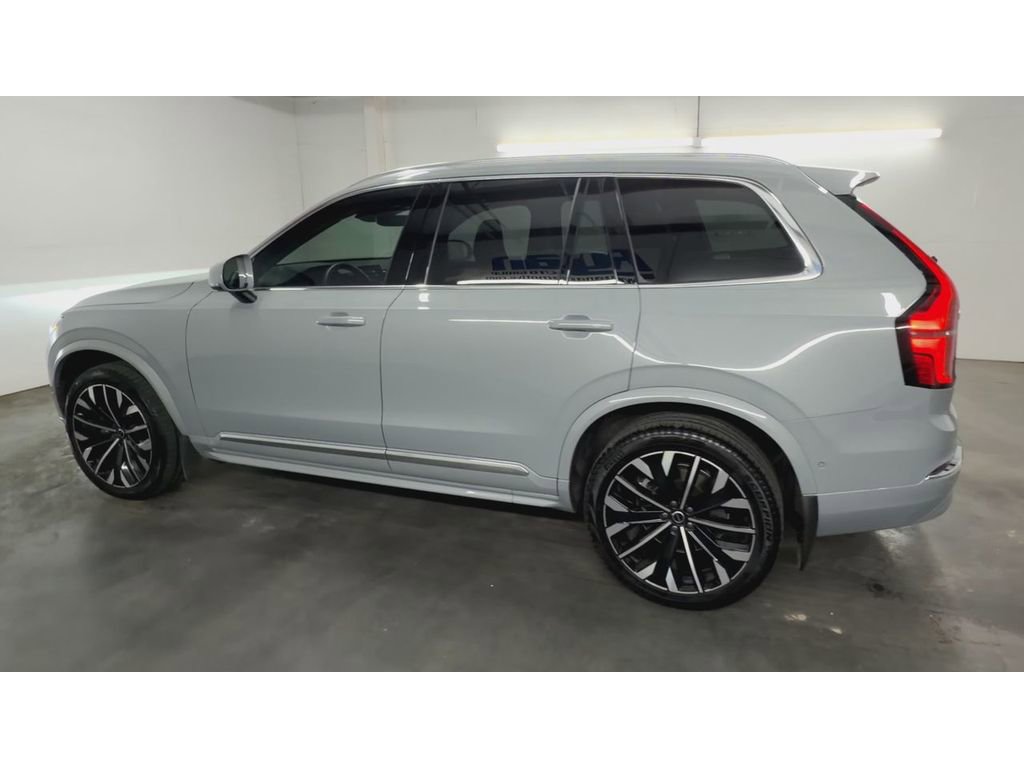 Used 2025 Volvo XC90 B6 Plus w/ Protection Package Premier image 6
