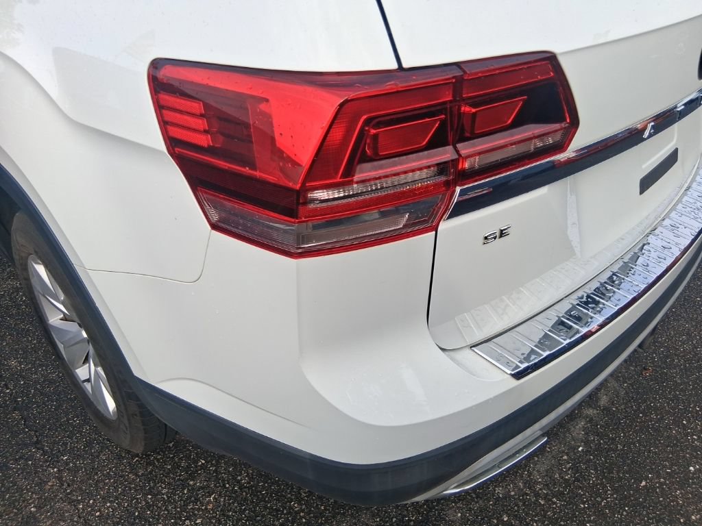 Used 2019 Volkswagen Atlas SE w/ Towing Package FWD image 9
