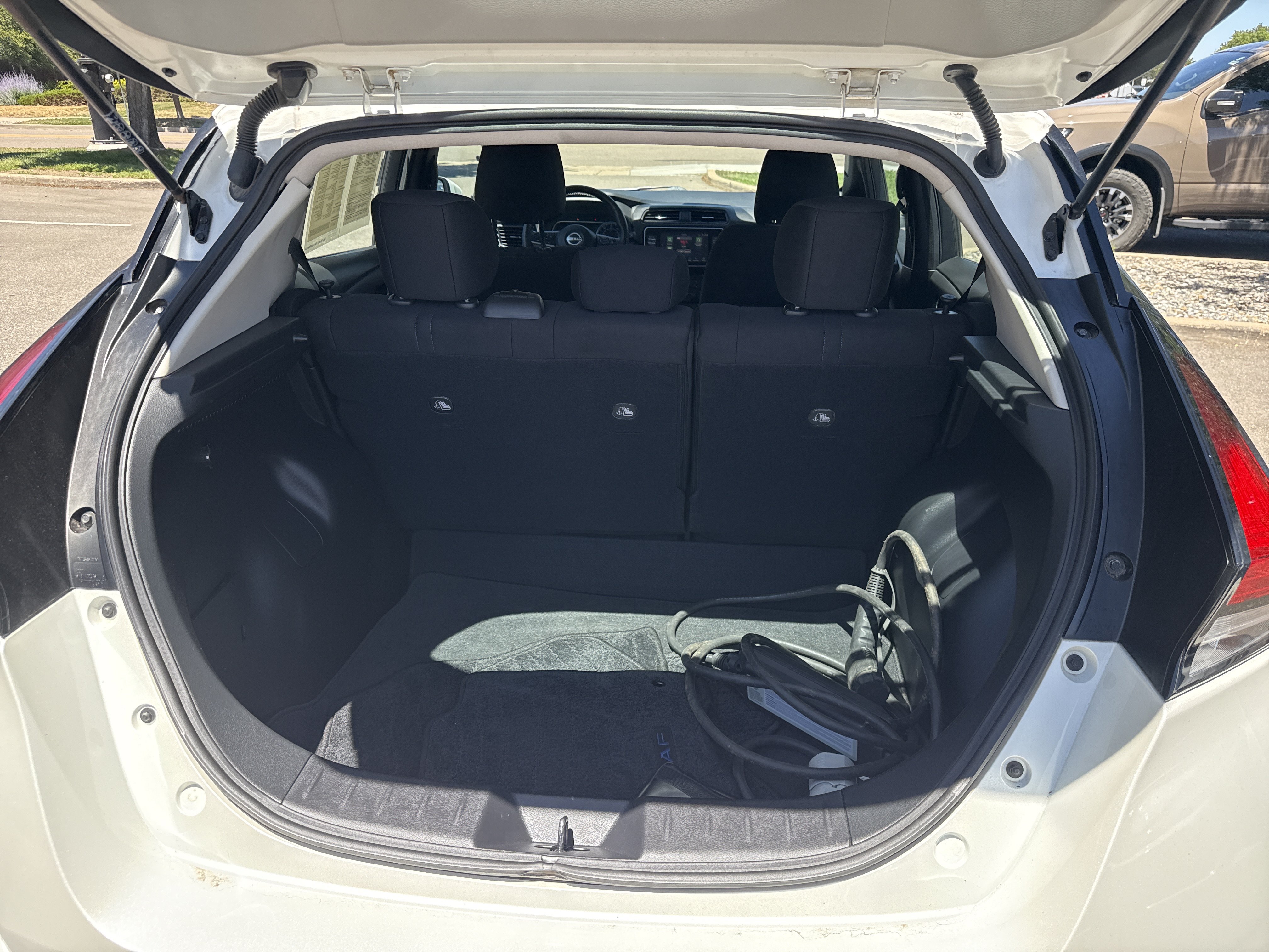 Certified 2024 Nissan Leaf SV Plus FWD image 10