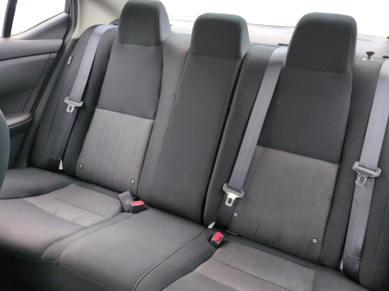 Used 2025 Nissan Sentra SV FWD image 23