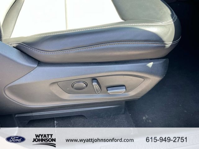 Certified 2023 Ford Explorer XLT w/ Equipment Group 202A AWD/4WD image 24