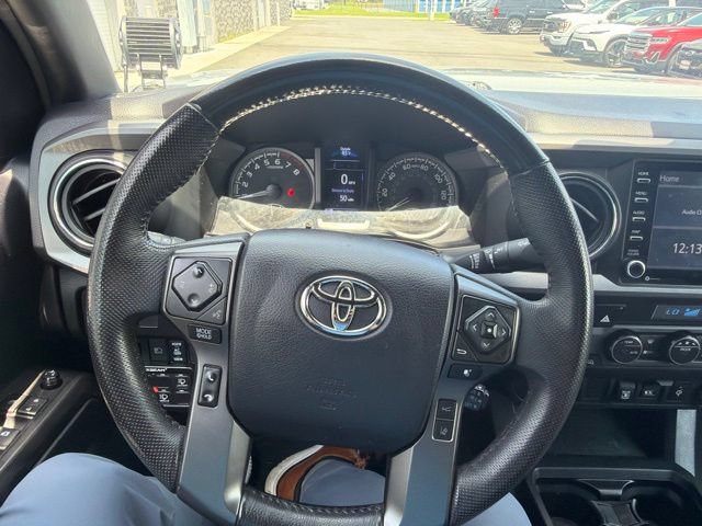 Used 2021 Toyota Tacoma TRD Off-Road AWD/4WD image 29