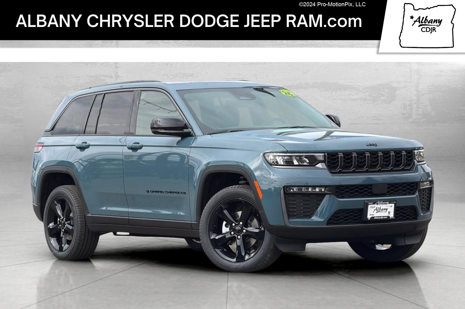 New 2026 Jeep Grand Cherokee Limited w/ Limited Altitude Package