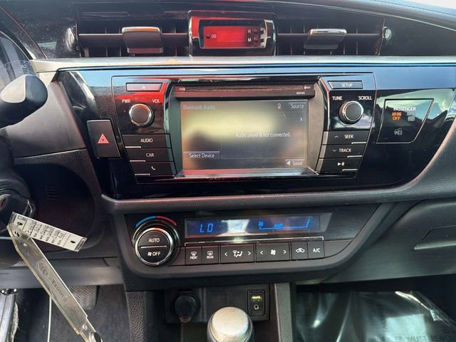 Used 2015 Toyota Corolla S image 21