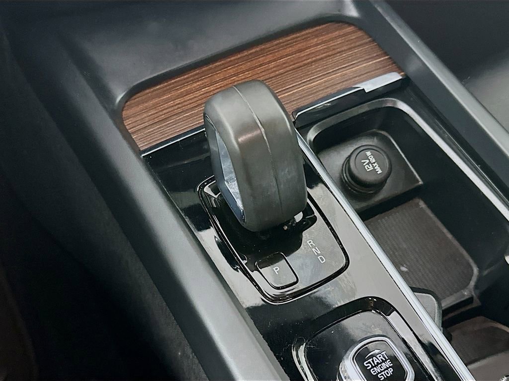 Used 2022 Volvo S60 B5 Momentum image 16