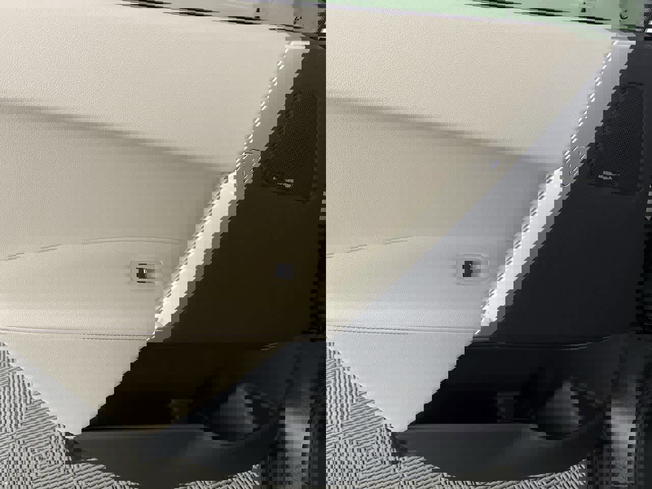 New 2022 BMW iX xDrive50 w/ Convenience Package image 22