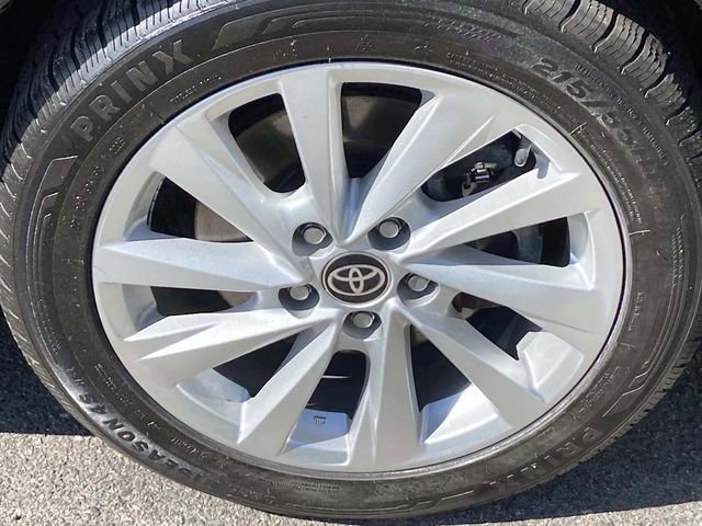 Used 2022 Toyota Camry LE w/ Cold Weather Package AWD/4WD image 23