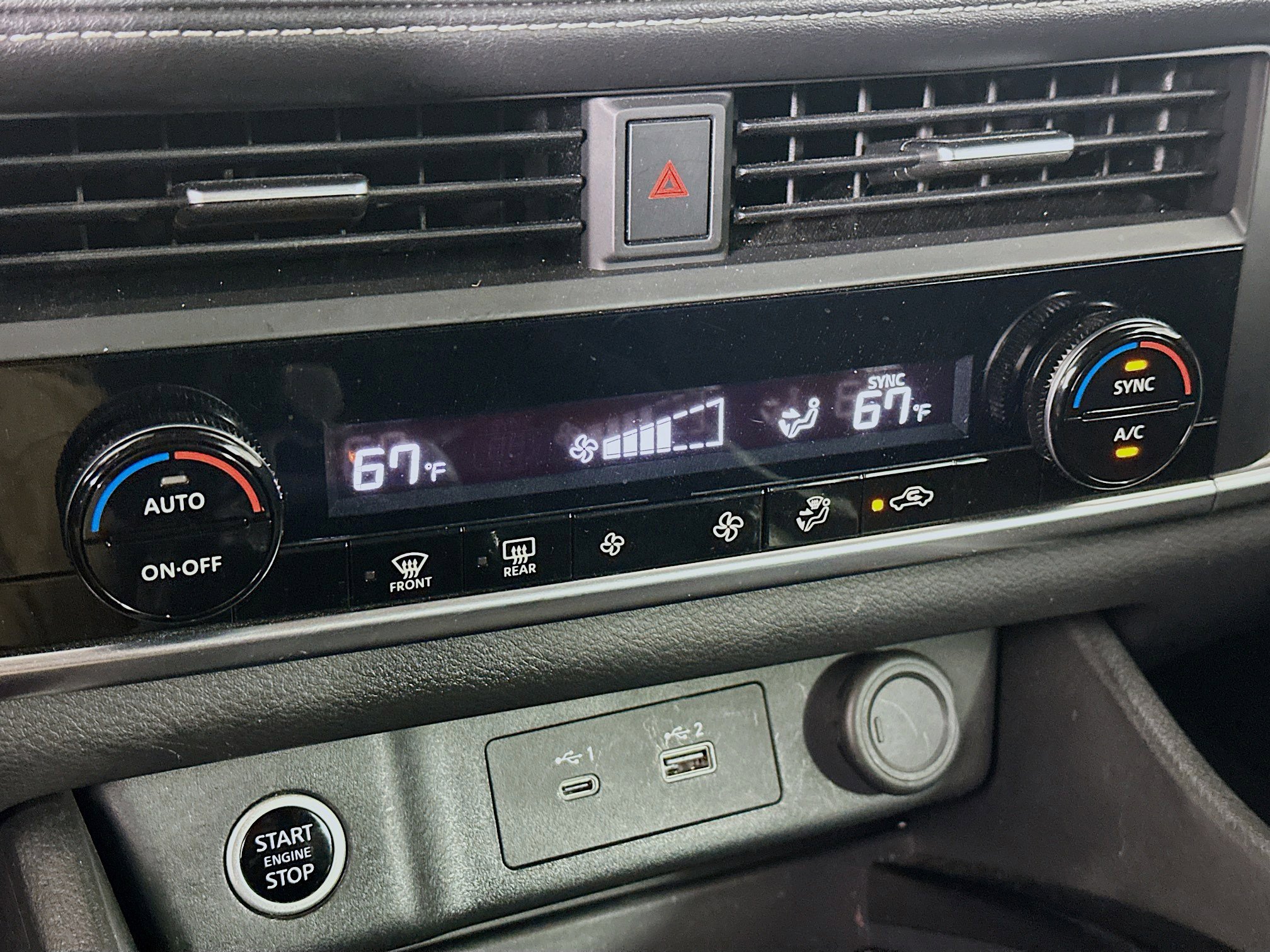 Used 2023 Nissan Rogue SV FWD image 23