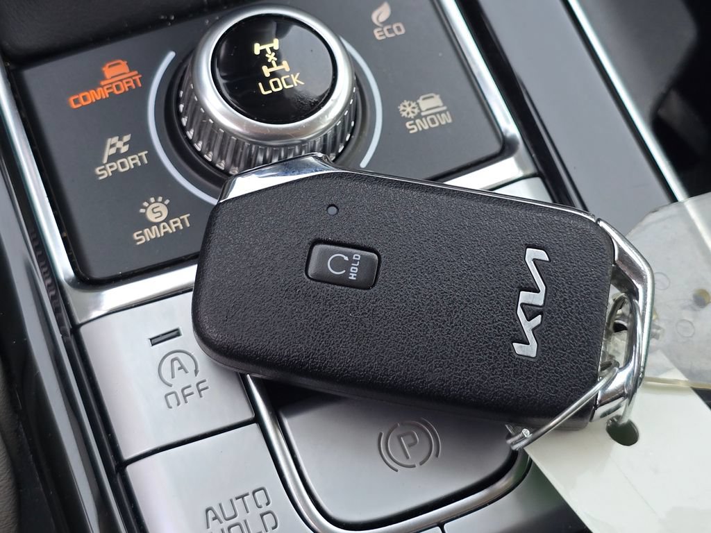 Used 2022 Kia Telluride EX w/ EX Premium Package AWD/4WD image 23