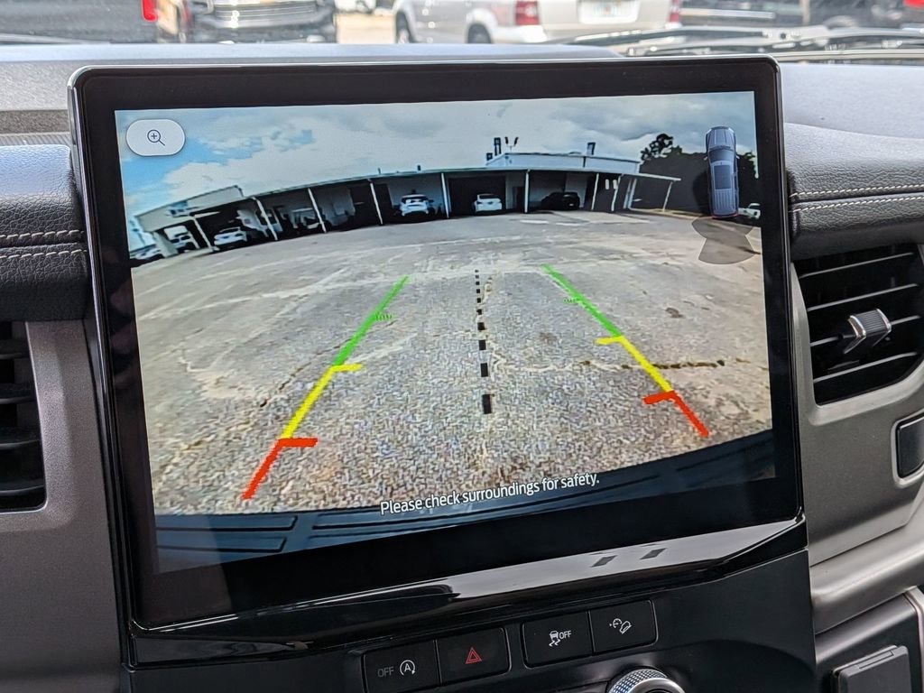 Used 2024 Ford Expedition XLT AWD/4WD image 25