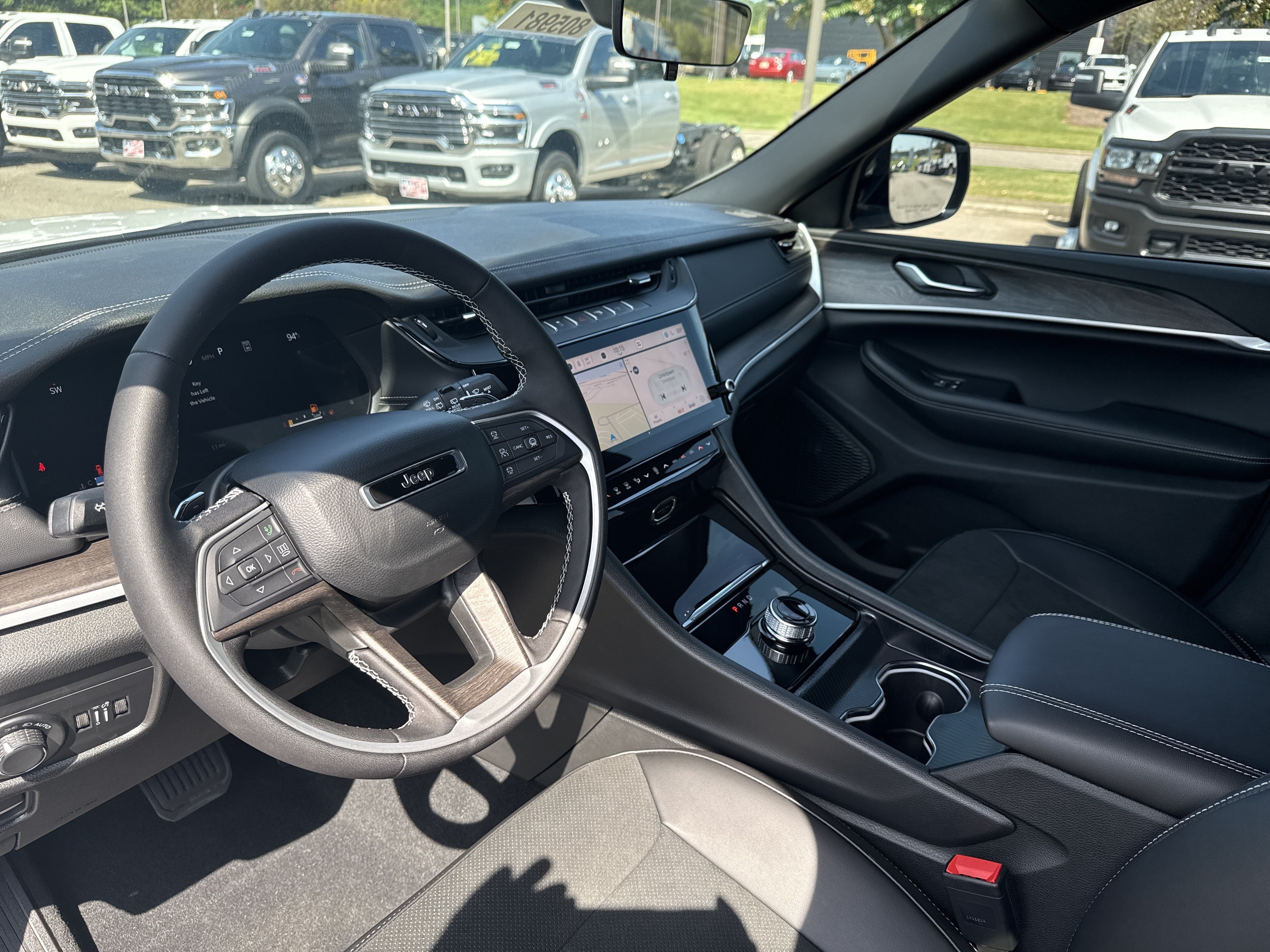 New 2026 Jeep Grand Cherokee Altitude RWD image 23
